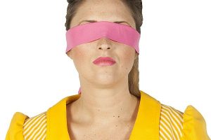 IT_Manager_cloud_visibility_blindfolded